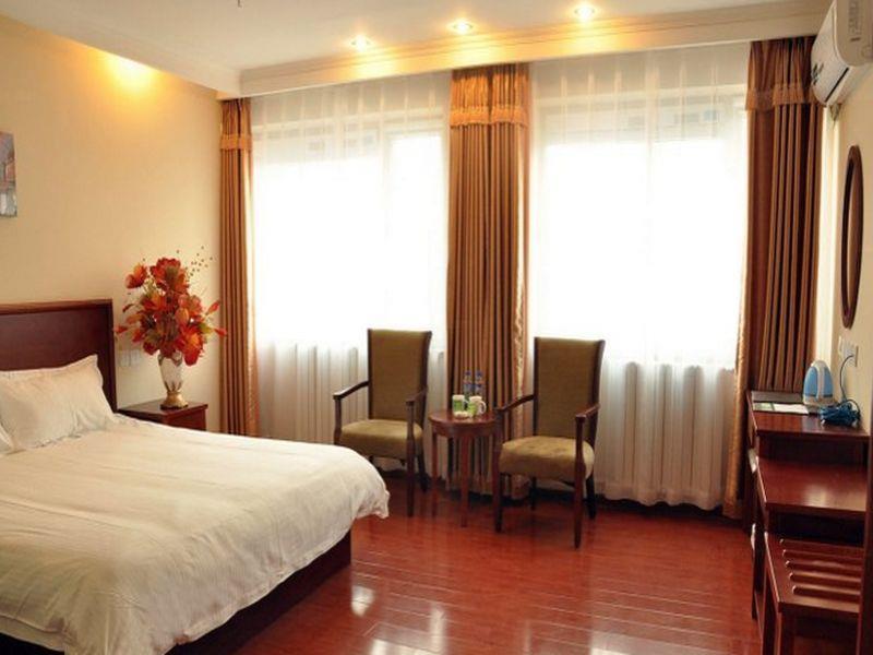 Greentree Inn Beijing Changping Shahe Metro Station Express Hotel Bagian luar foto