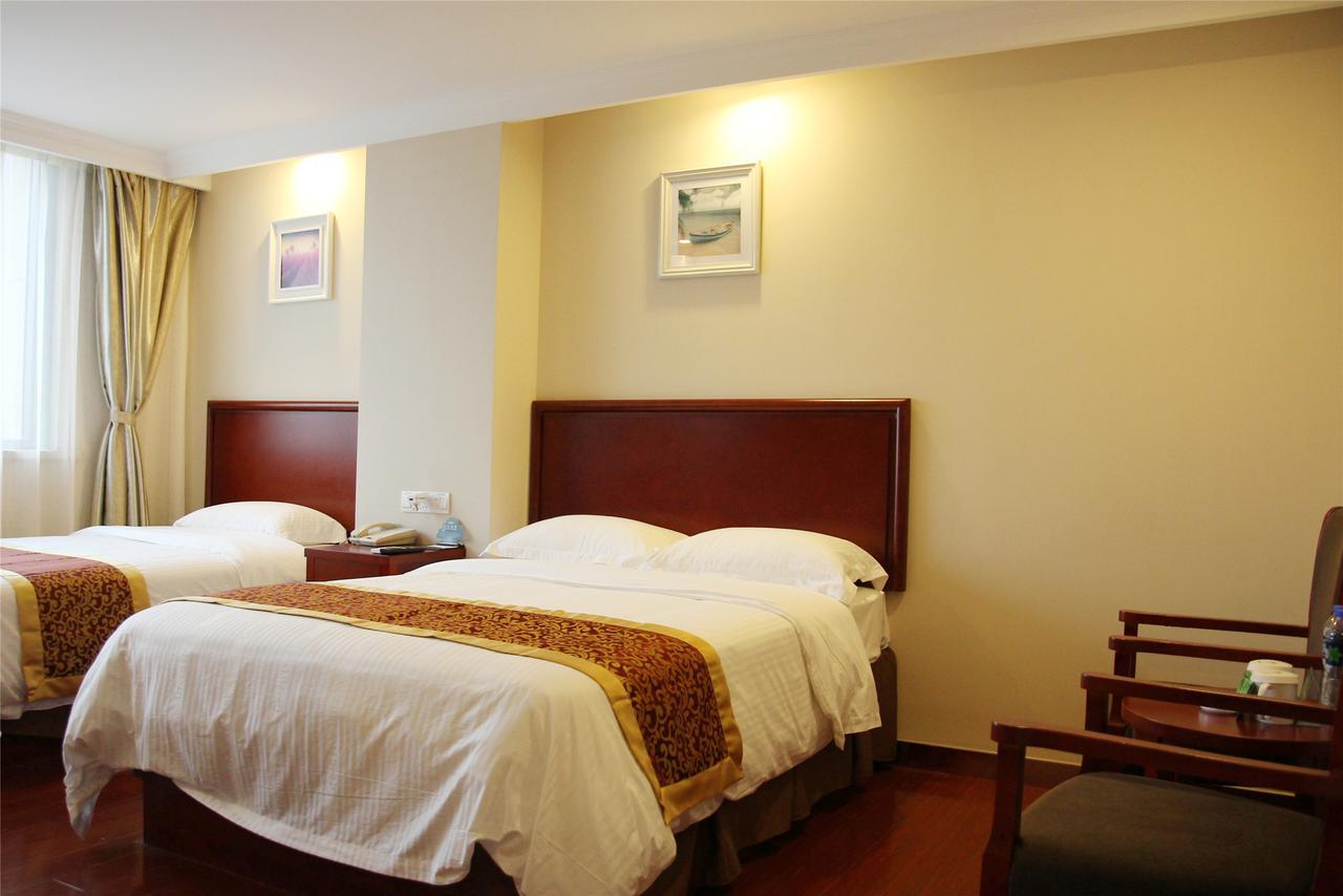 Greentree Inn Beijing Changping Shahe Metro Station Express Hotel Bagian luar foto