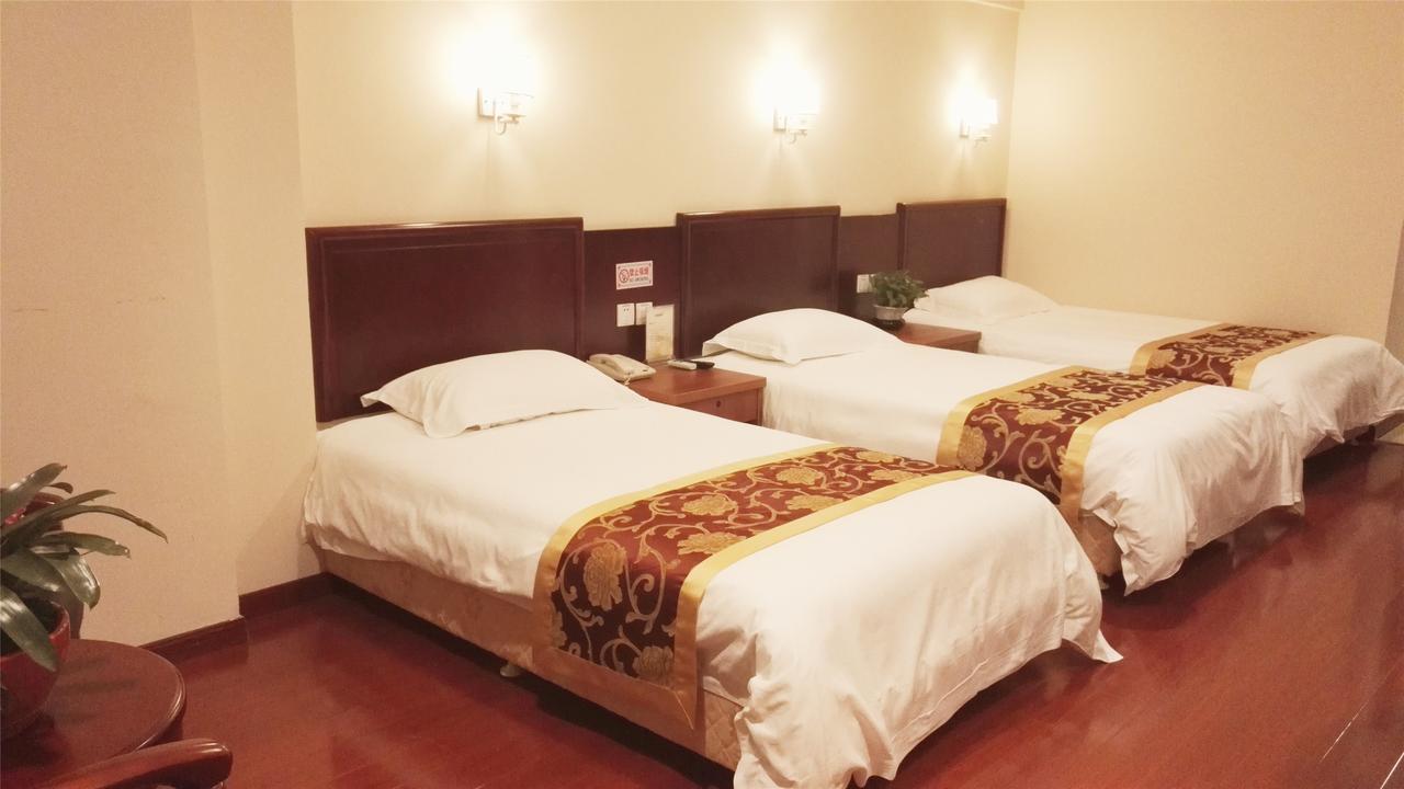 Greentree Inn Beijing Changping Shahe Metro Station Express Hotel Bagian luar foto