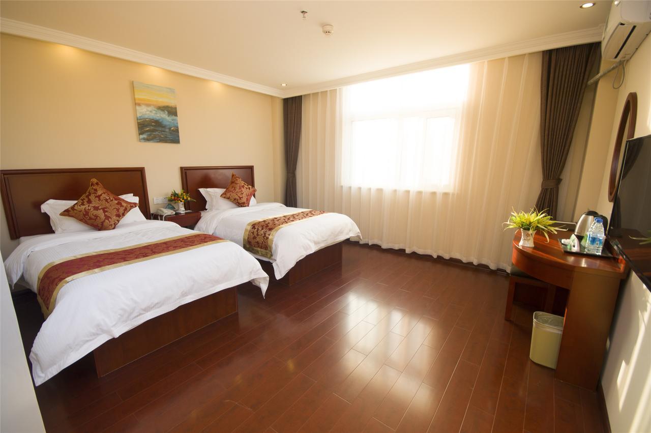 Greentree Inn Beijing Changping Shahe Metro Station Express Hotel Bagian luar foto